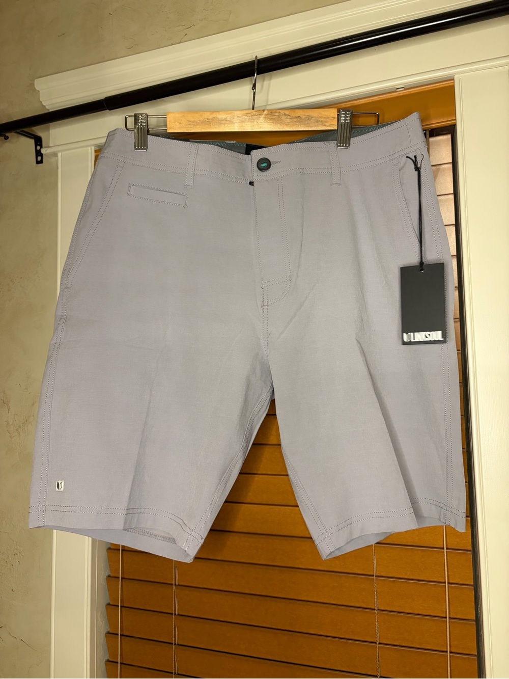 NWT Linksoul Men's Light Gray Boardwalker Shorts